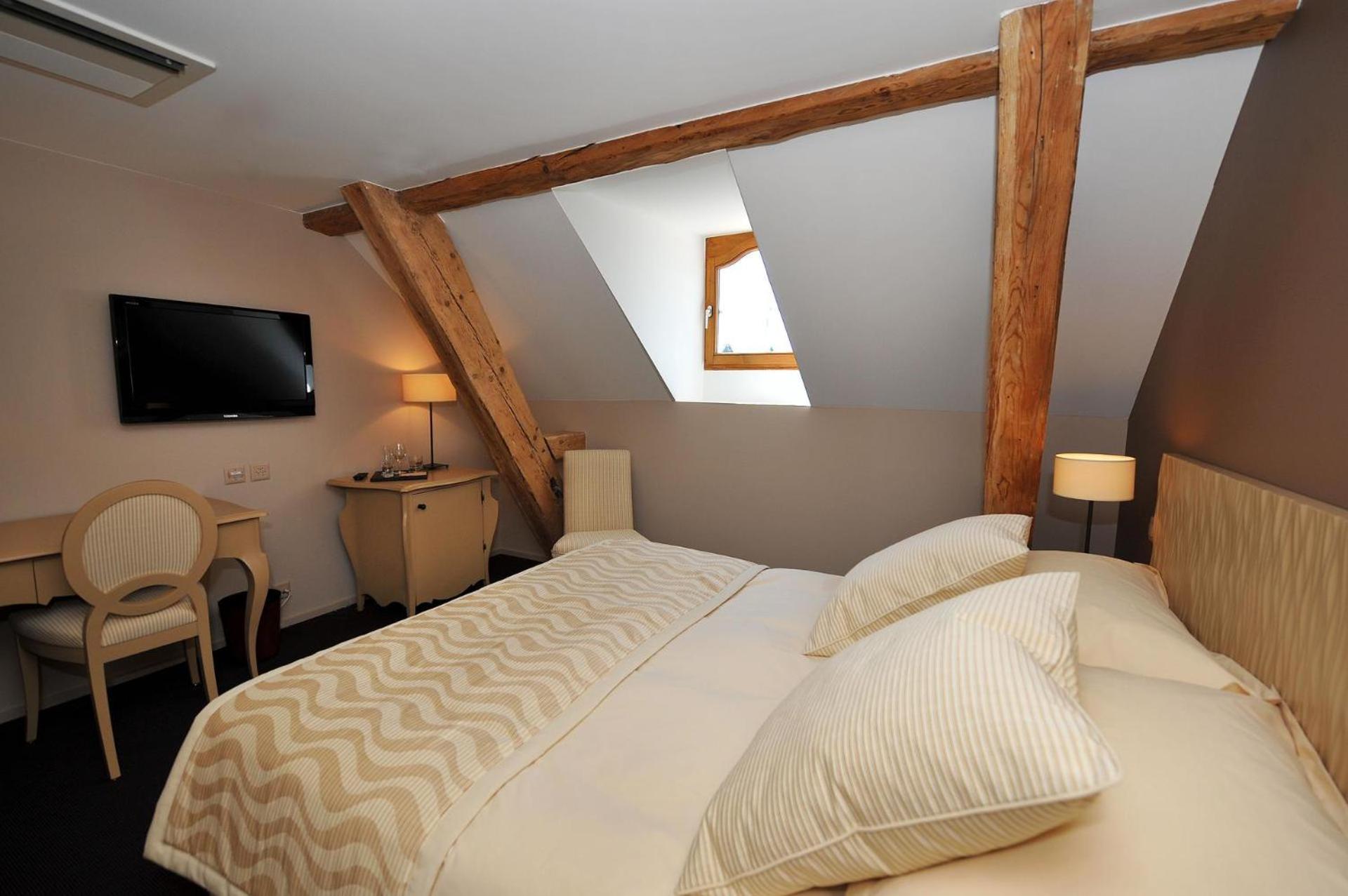 Hostellerie Le Petit Manoir Морж Экстерьер фото